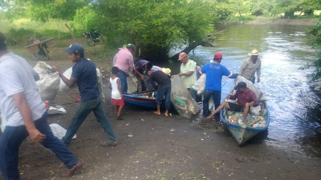 Retiradas más de 40 toneladas de basura del río Blanco Sedema