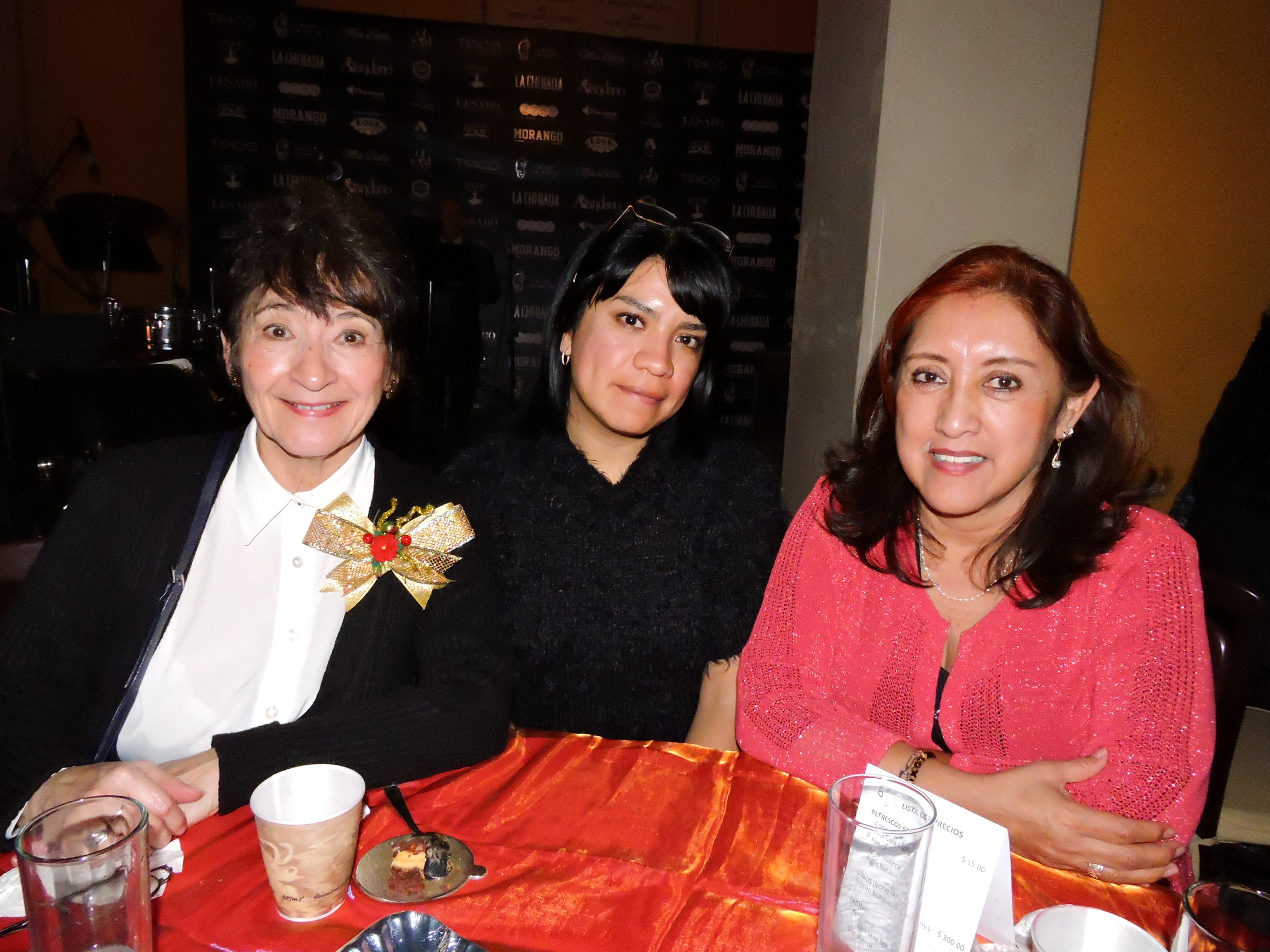 Elena Lozano, Reyna Cervantes y Mariana Velásquez