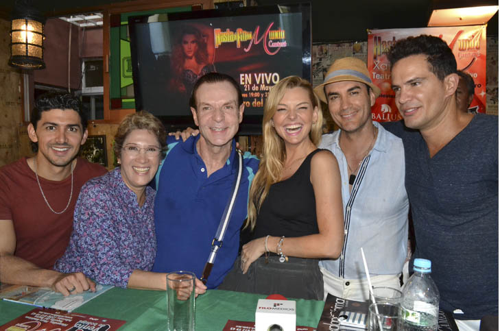 Miguel Martínez, Olivia Buzzio, Alejandro Tommasi, Marjorie D´Sousa,  David Zepeda y Julio Camejo