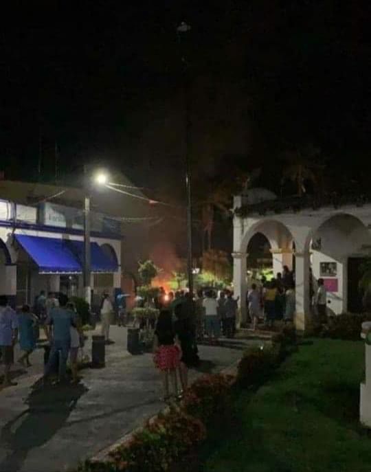 Ante virtual derrota de Morena en Santiago Tuxtla, queman boletas