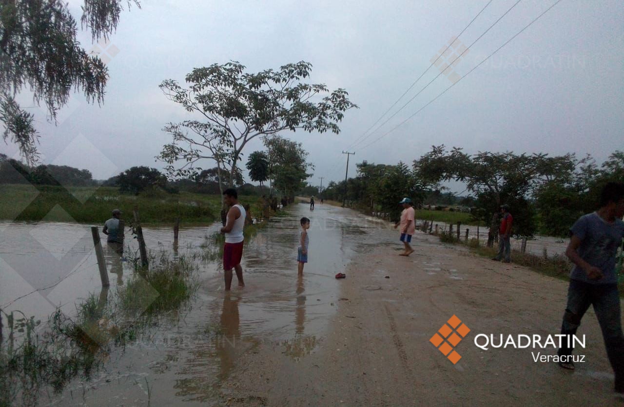 Hidalgotitlan Reportan comunidades inundadas en Hidalgotitlán - Quadratín Veracruz