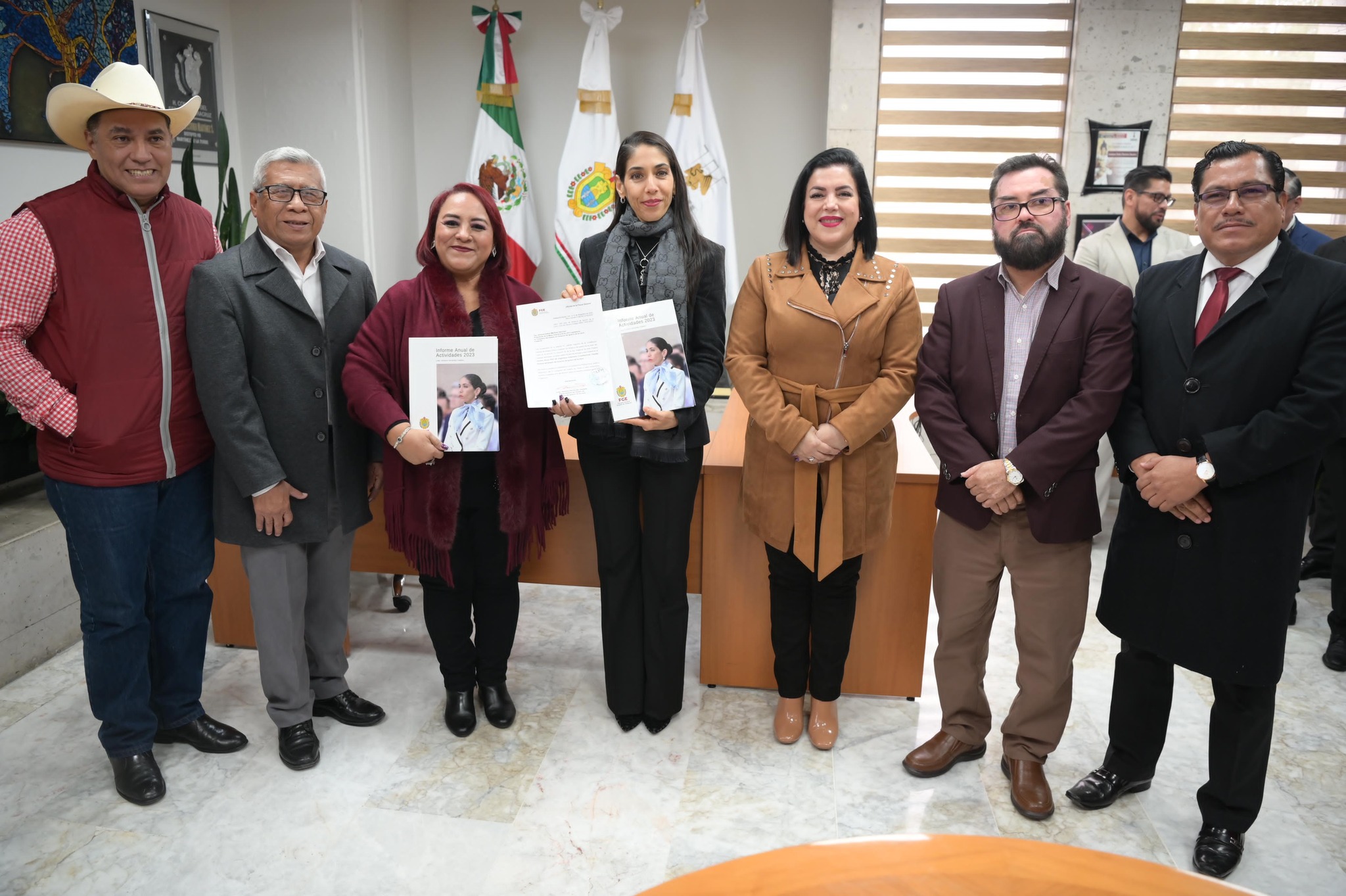 Entrega Fiscal General informe de actividades 2023 al Congreso local