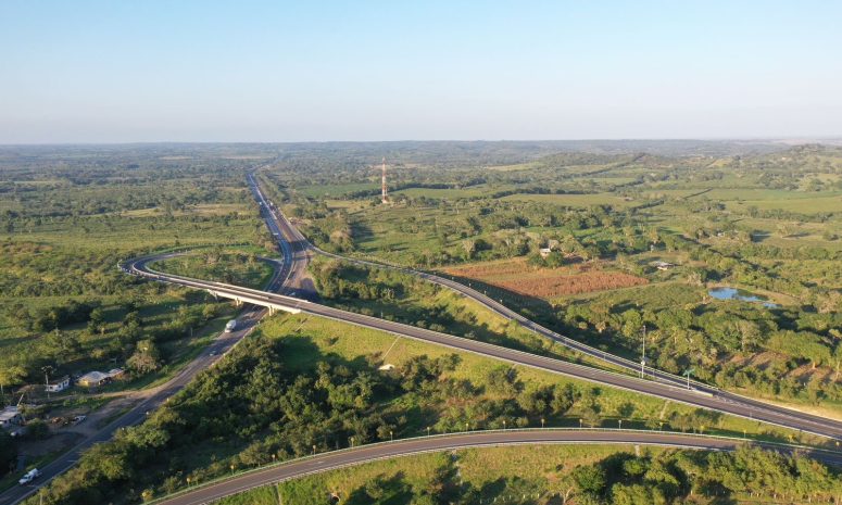 Entra en operación ampliación de carretera Ozuluama-Tampico