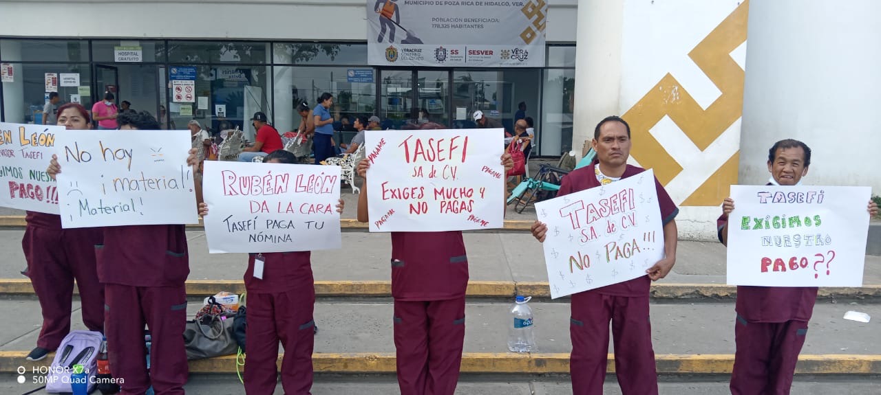 Trabajadores de Limpieza del Hospital de Poza Rica siguen en protesta ...