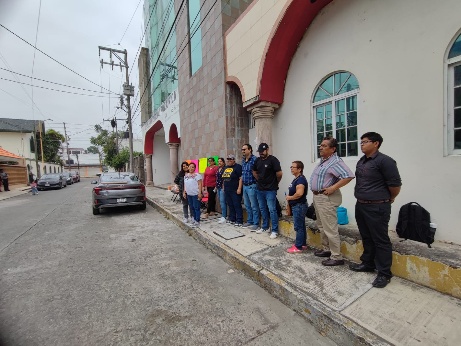 Toma nuevamente instalaciones de la SEV en Poza Rica - Quadratín Veracruz