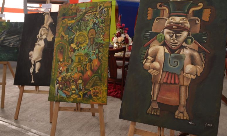 Reconoce Nahle a pintor Enoc León y su labor en la preservación cultural
