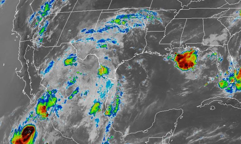 Probabilidad de lluvias aisladas y algunas tormentas en Veracruz