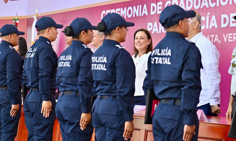 Entrega Rocío Nahle patrullas y equipamiento a SSP por más de 180 mdp