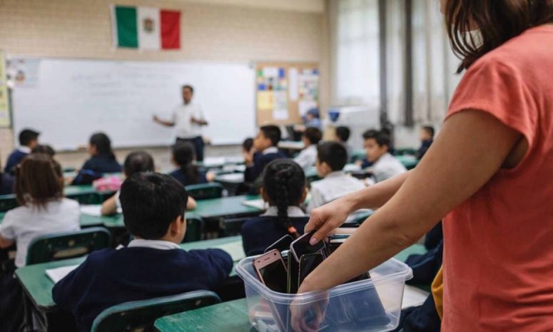 Usar celular en la escuela implica 20 minutos para volverse a concentrar