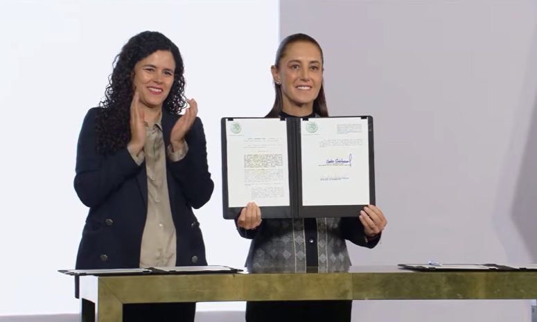 Firma Sheinbaum decreto de nacionalidad única a partir de 2028